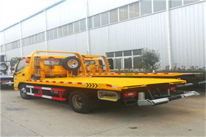 西安区附近拖车救援搭电